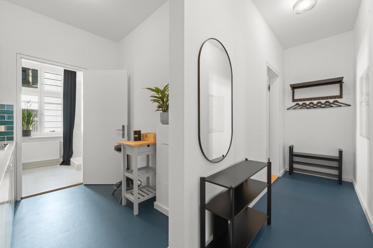 The Strassburger, Stylish 3 Bedroom Apartment In Downtown Berlin Bagian luar foto